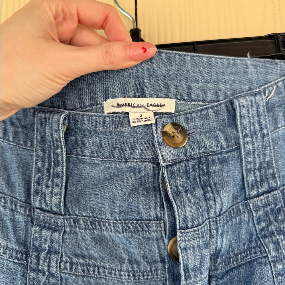 American Eagle High Rise Wide Leg Cargo Button Jeans - Picture 4 of 4